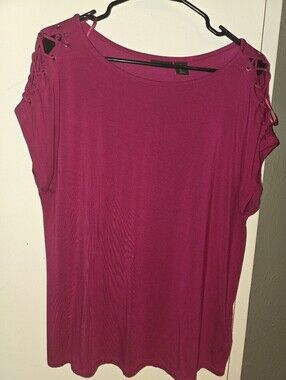 Women's Tahari Magenta Laceup Shoulder Short Sleeve Tee Size L